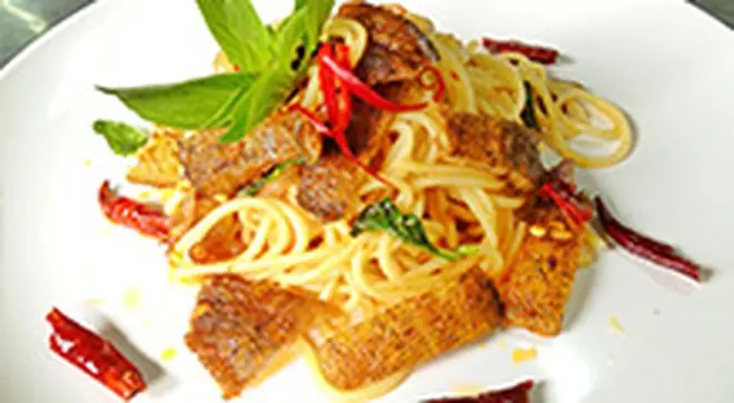สปาเก็ตตี้ปลาสลิด