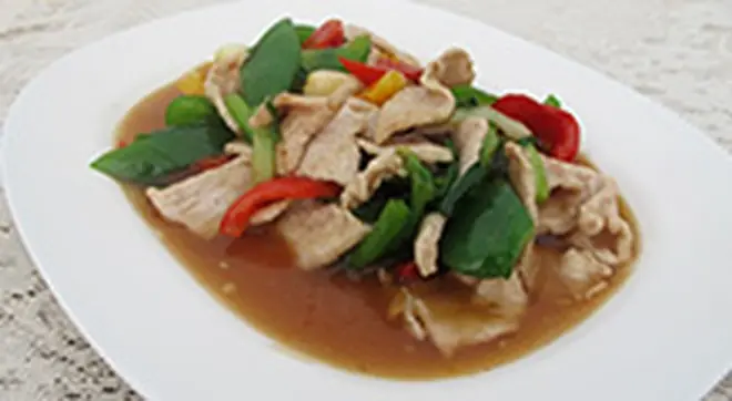 หมูสามชั้นผัดพริกเกลือ