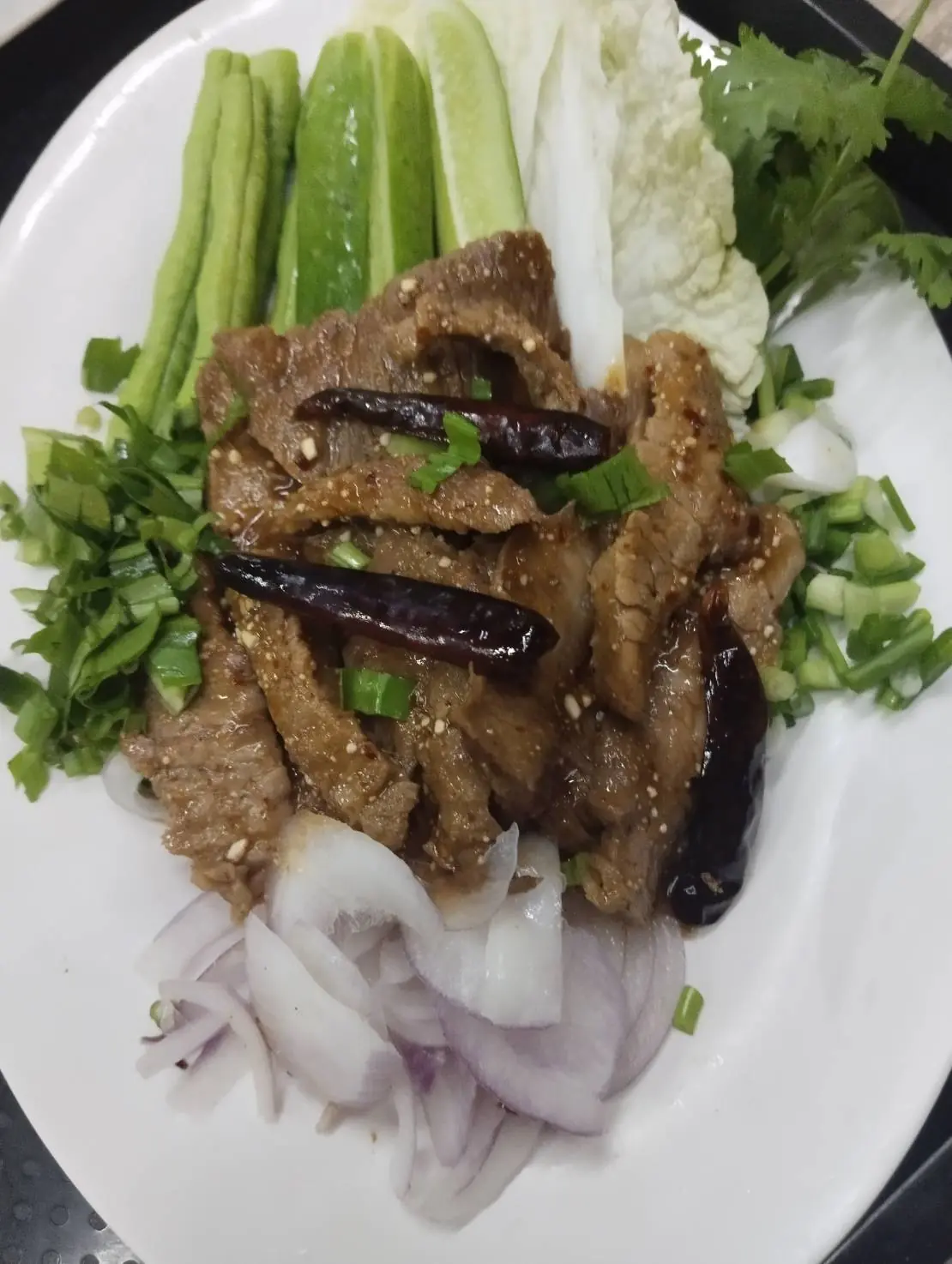 สาริกาสะอื้นเนื้อ